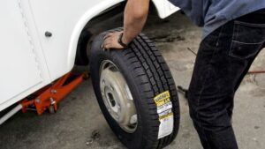 Allan Reed tow service company in , offering 24 hour towing near me