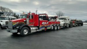 TRS 24HR Towing tow service company in Salem, Oregon offering 24 hour towing near me