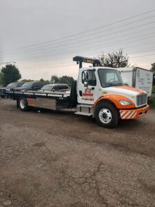 Cozad Towing and Recovery tow service company in Cheyenne, Wyoming offering 24 hour towing near me