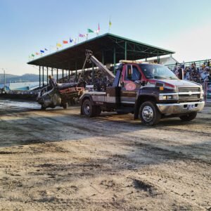 Brandon's Towing and Recovery tow service company in Jacksboro, Tennessee offering 24 hour towing near me