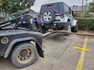 Mid City Automotive, Towing, & Collision, LLC tow service company in New Orleans, Louisiana offering 24 hour towing near me