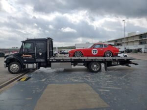 Interstate Chaparral Towing tow service company in Austin, Texas offering 24 hour towing near me