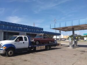 Miracles Towing & Collision tow service company in Oklahoma City, Oklahoma offering 24 hour towing near me