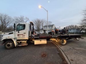 Moishy's Auto & Towing service tow service company in Lakewood, New Jersey offering 24 hour towing near me