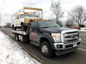Beto’s Towing tow service company in , offering 24 hour towing near me
