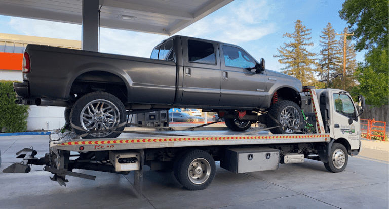 Vintage Towing Tow Service in Hillsborough, California Vintage Towing Tow Service in Hillsborough, California