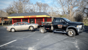 Valero tow service company in Tucumcari, New Mexico offering 24 hour towing near me