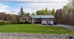 Paul Ohalloran Inc. tow service company in Ellsworth, Maine offering 24 hour towing near me