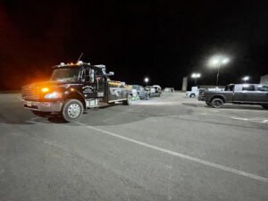 H&B Towing tow service company in Louisville, Tennessee offering 24 hour towing near me