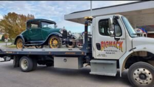 Lukee Rey Towing tow service company in , offering 24 hour towing near me