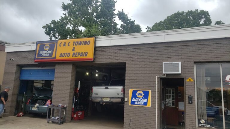 C & C Towing and Auto Repairs Tow Service in Fords, New Jersey