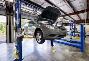 Patterson's Circle R tow service company in Chicago, Illinois offering 24 hour towing near me