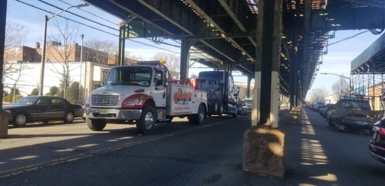 Jay’s Wrecker Service Tow Service in Newark, New Jersey