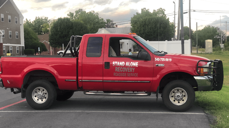 Stand Alone Recovery Roadside Service Tow Service in Elkton, Virginia