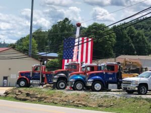 Allen's Towing and Recovery tow service company in Manchester, Kentucky offering 24 hour towing near me