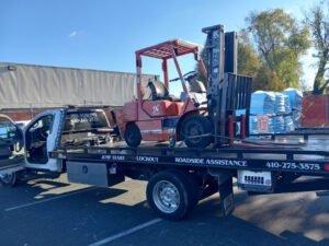 MD Towing tow service company in Aberdeen, Maryland offering 24 hour towing near me