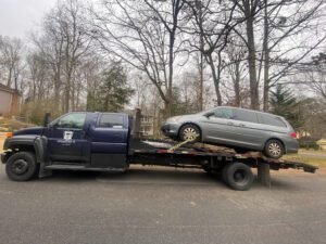 Randy's Towing & Trucking, Inc. tow service company in Berryville, Arkansas offering 24 hour towing near me