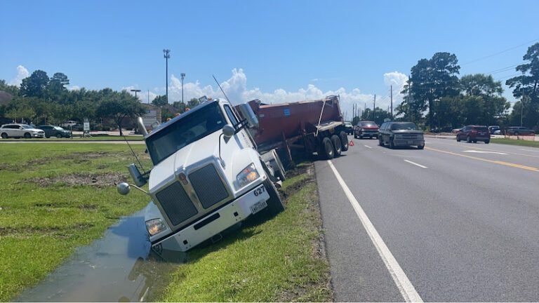 Felton’s Grasshopper Towing Inc. Tow Service in Mableton, Georgia