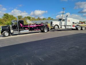 Smiths towing tow service company in Lawrenceburg, Kentucky offering 24 hour towing near me
