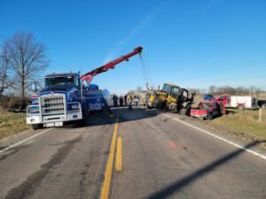 Lakeside Towing & Recovery LLC locations in Memphis & Kirksville tow service company in Memphis, Missouri offering 24 hour towing near me