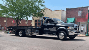 Tolliver's Towing And Recovery tow service company in Lincoln, Missouri offering 24 hour towing near me