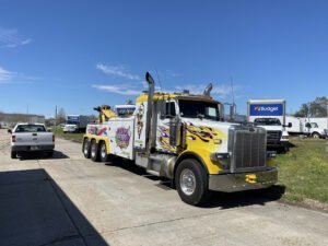 Metro Towing & Recovery tow service company in Mabelvale, Arkansas offering 24 hour towing near me
