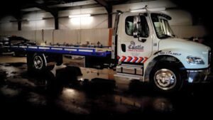 Johnny's Wrecker Service tow service company in Chattanooga, Tennessee offering 24 hour towing near me