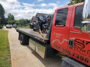 Shadetree Towing tow service company in Charlotte, North Carolina offering 24 hour towing near me