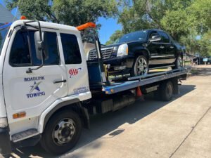 Any Towing tow service company in , offering 24 hour towing near me