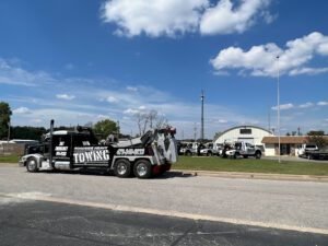 Racers tow service company in Pasadena, Texas offering 24 hour towing near me