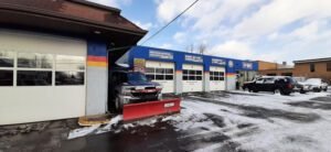 Brown's Auto Service & Towing tow service company in Buffalo, New York offering 24 hour towing near me