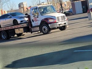 AAA AUTO TOWING LLC tow service company in Woodland, California offering 24 hour towing near me
