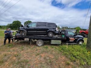 Sanford Towing tow service company in Seneca, South Carolina offering 24 hour towing near me