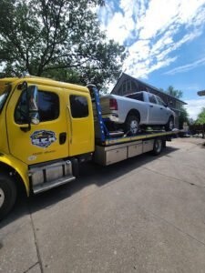 S.E.A Towing LLC tow service company in Omaha, NE offering 24 hour towing near me