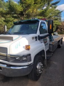 Tom-Lin & Son Inc tow service company in Wisconsin Rapids, Wisconsin offering 24 hour towing near me