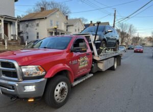 Lugo's Towing Service tow service company in , offering 24 hour towing near me