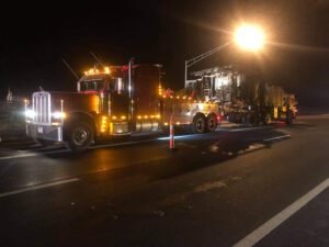 Kennys towing LLC tow service company in Chester, Illinois offering 24 hour towing near me