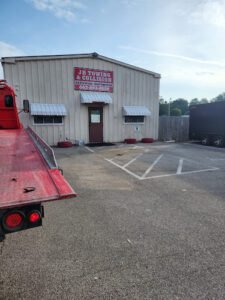 Reliable Tow Pros tow service company in Los Angeles, California offering 24 hour towing near me