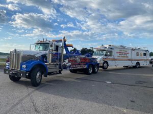 Romeyn's Service, Inc. tow service company in Zeeland, Michigan offering 24 hour towing near me