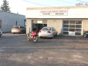 Parkway Dash Towing Service tow service company in Albertville, Minnesota offering 24 hour towing near me