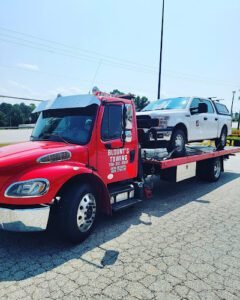 Mike's Towing & Transport tow service company in , offering 24 hour towing near me