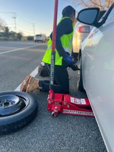 A Coastal Lock-n-Key tow service company in Seaside, Oregon offering 24 hour towing near me