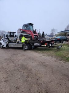 Naylor Towing tow service company in Kuna, Idaho offering 24 hour towing near me