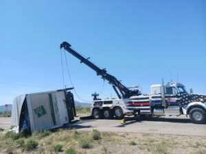 Mike's Pow R Tow tow service company in Kingman, Arizona offering 24 hour towing near me