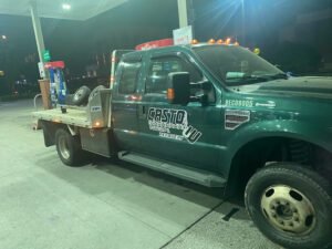 Lion Towing Services (Hablamos Espanol) tow service company in , offering 24 hour towing near me