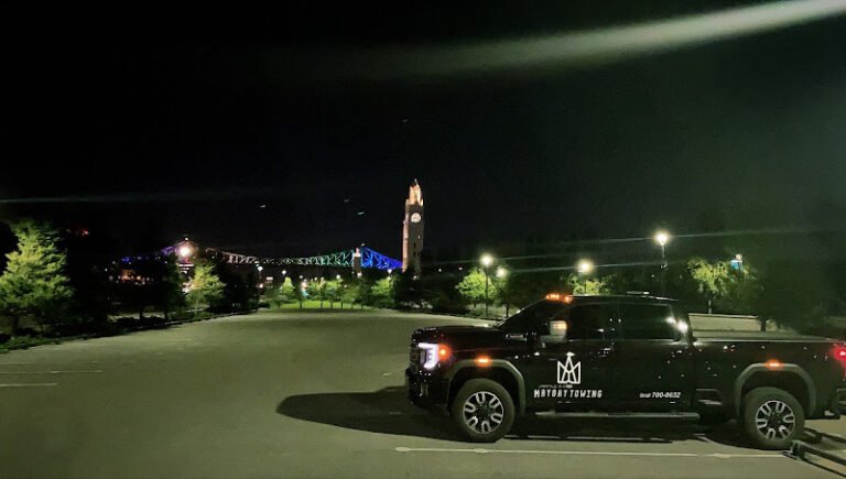 Puglisi’s towing & recovery Tow Service in Pittsburg, New Hampshire