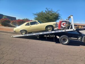 Giant Auto Transport tow service company in , offering 24 hour towing near me
