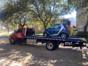 Chanclas towing tow service company in , offering 24 hour towing near me