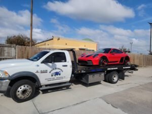 Mid State Wrecker Service tow service company in North Little Rock, Arkansas offering 24 hour towing near me