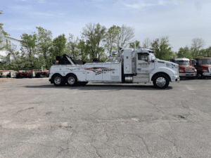 Miner's Towing tow service company in Festus, Missouri offering 24 hour towing near me